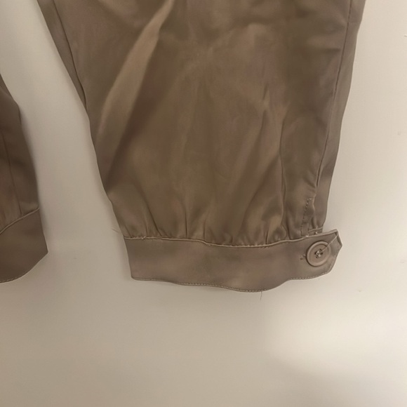 Max Studio Women's Soft Twill Cargo Jogger Pant Beige Tan Size Large NWT - Picture 7 of 11